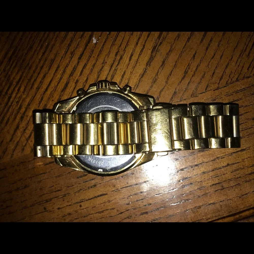 Yellow gold Michael Kors watch - Picture 2 of 5
